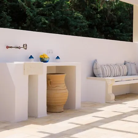 Botanica Villa Kassiopi