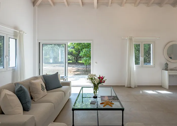 Botanica Villa *