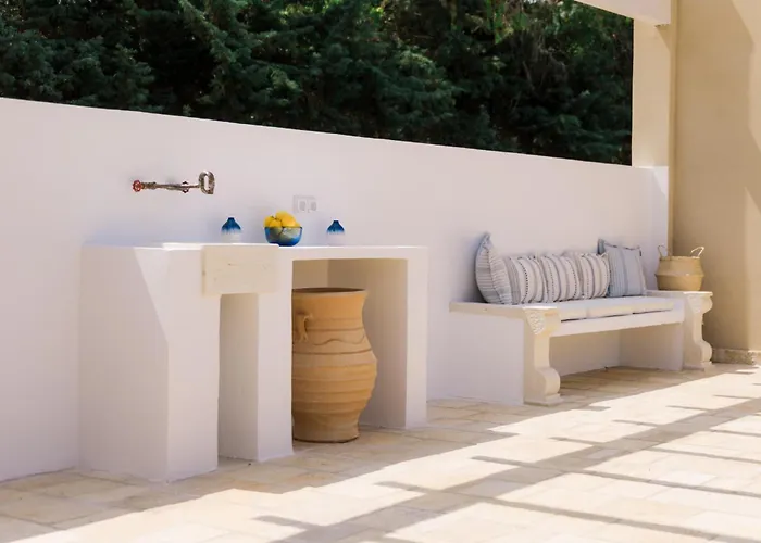 Botanica Villa Kassiopi